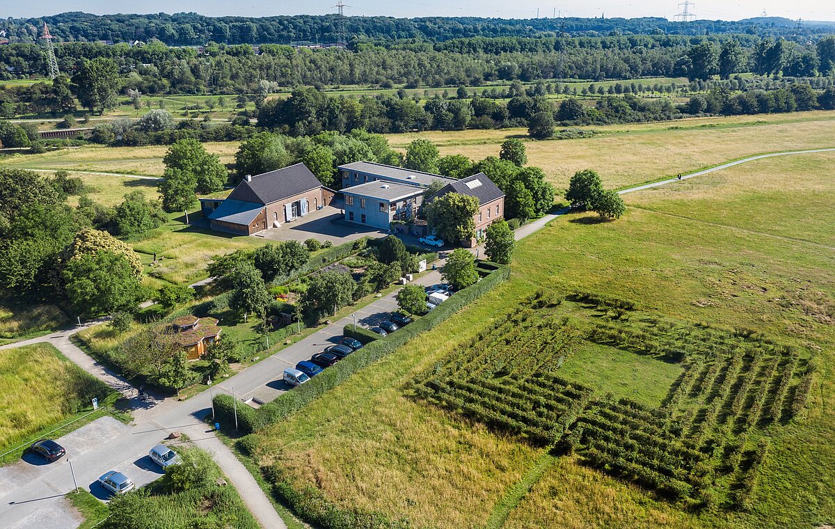 Das RVR-Besucherzentrum Haus Ripshorst in Oberhausen aus der Vogelperspektive.